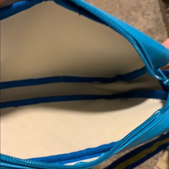 Lonely Planet Kids Blue Ziptop World Travel Bag - Picture 4 of 4